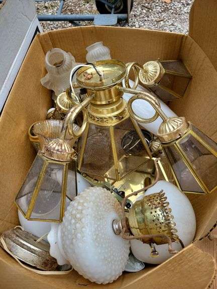 Light fixtures image