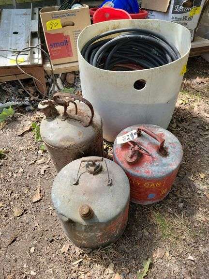 gas cans image