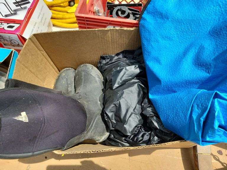 Muck Boots image