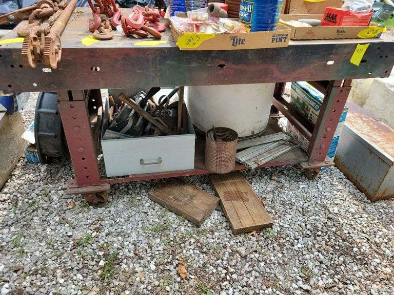 Work bench image