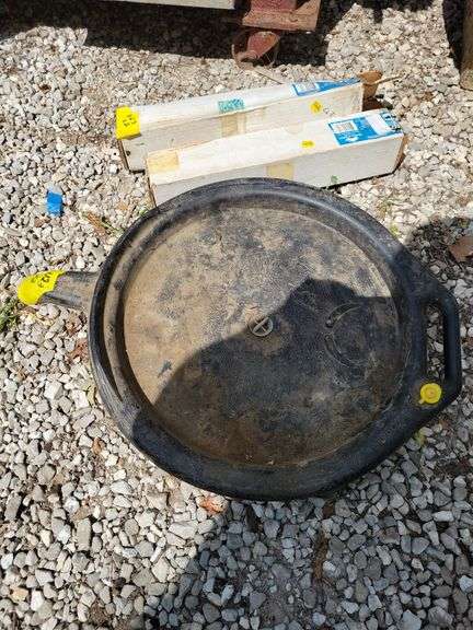Oil pan image