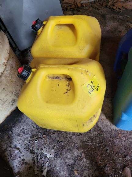 Diesel jugs image