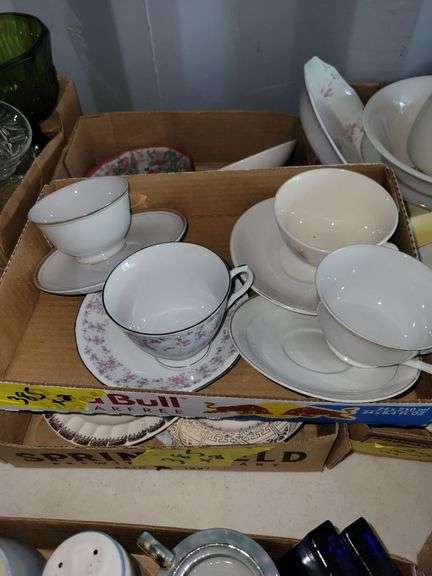 Teacups image