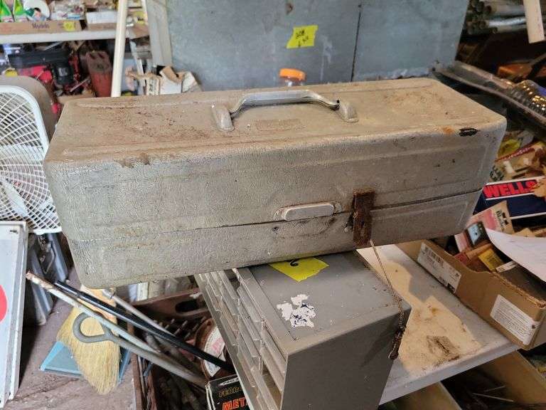 Tool box image