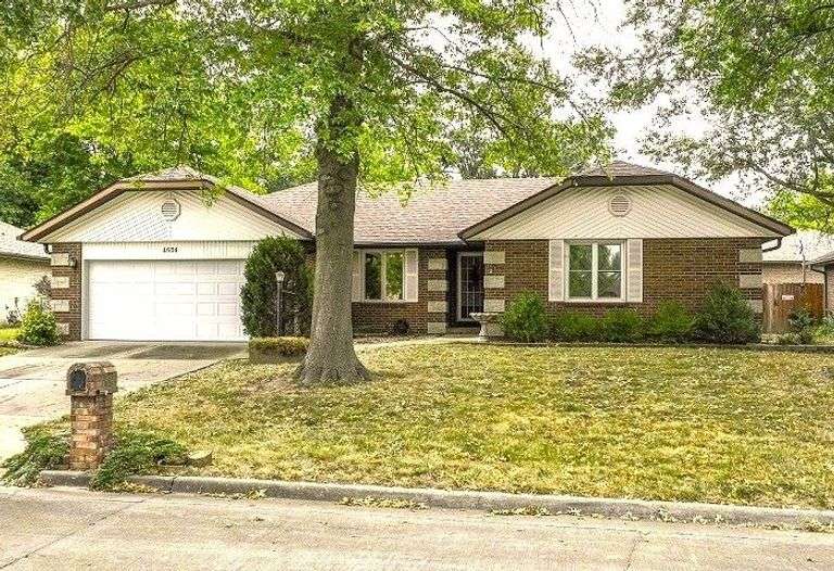 Lovely Real Estate image