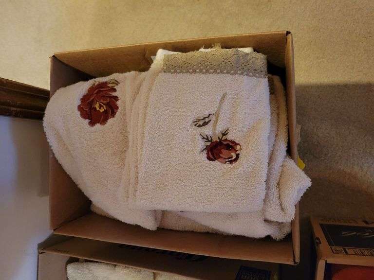 Towels image