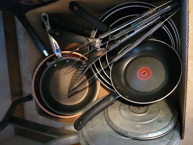 Pans image