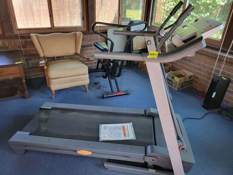 Treadmill image