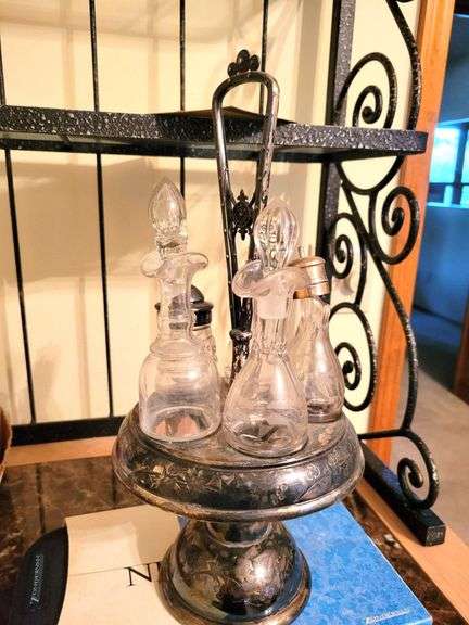 Cruet image