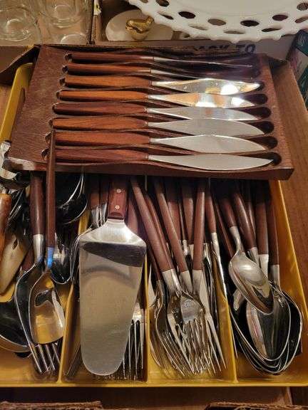 Flatware image