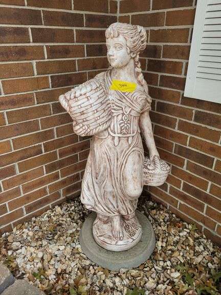 Yard Art image