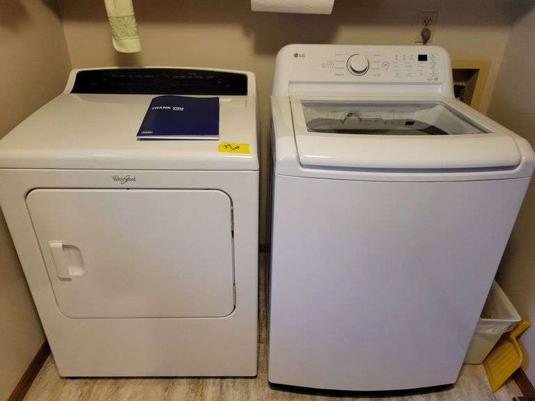 Washer/Dryer image