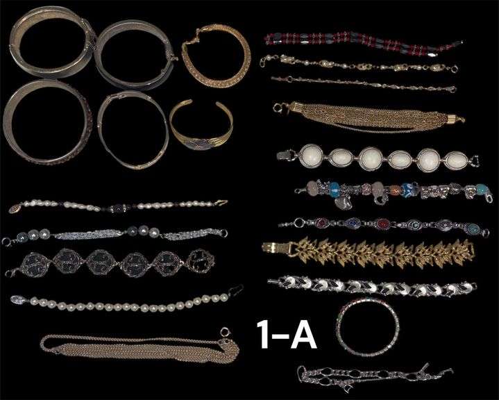 LOT OF ASSORTED FASHION BRACELETS image