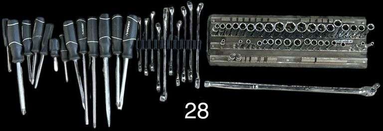 ICON FLEX HEAD RATCHET, 13 HUSKY SCREWDRIVERS, 10 KOBALT WRENCHES, ASSORTED SIZE KOBALT SOCKETS