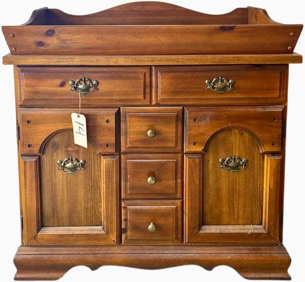 WOODEN DRY SINK image