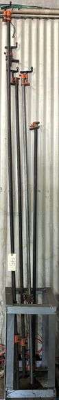 5 INDUSTRIAL PIPE CLAMPS W/ STAND
