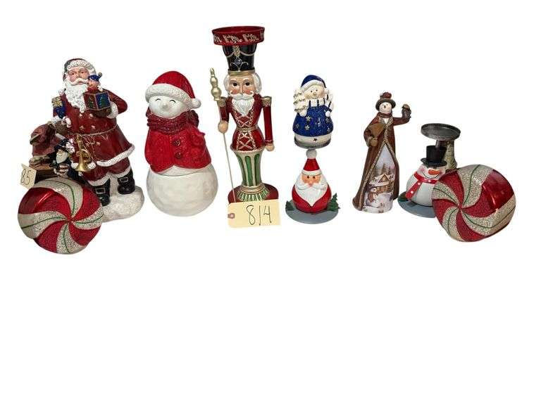 ASSORTED LOT: BATTERY OP SNOWMEN CANDLES, NUTCRACKERS, LIGHTED PEPPERMINT DECOR, CANDLE STANDS, ETC. - LARGEST PIECE IS APP. 16 INCHES image