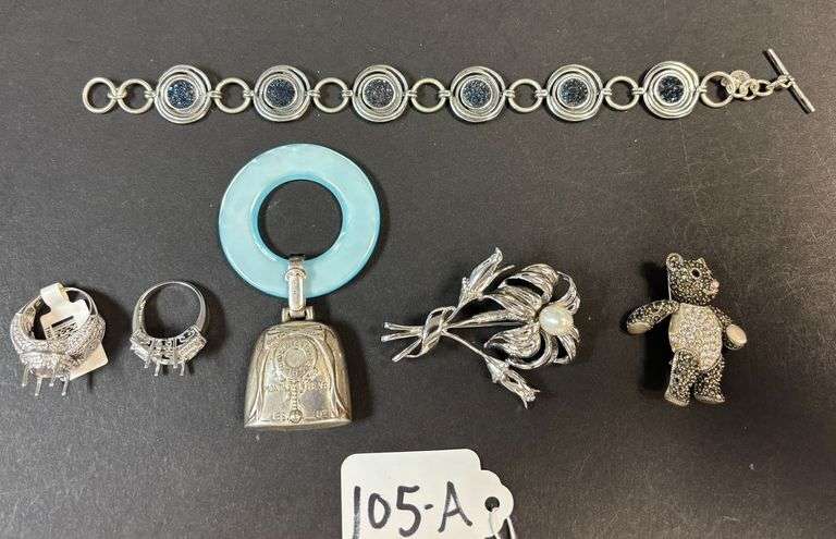 STERLING 925 LOT, BRACELET, 2 RINGS READY FOR STONES, BROOCH, PENDANT, TEDDY BEAR BROOCH - 73.61 GRAMS, 2.36 TROY OZ INCLUDING ATTACHMENTS AND STONES image