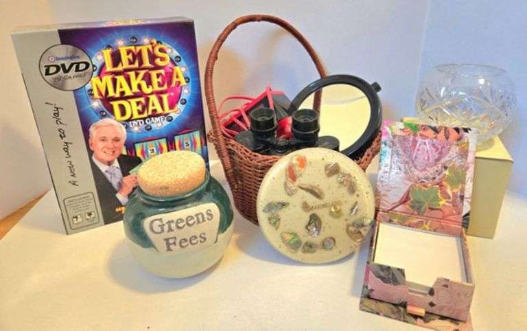 ASSORTED LOT - LET'S MAKE A DEAL BOARD GAME, MARINELAND, BINOCULARS, PORCELAIN GREENS FEES BOWL, HANDHELD MIRROR, GLASS BOWL, ALARM CLOCK, NOTEPAD image