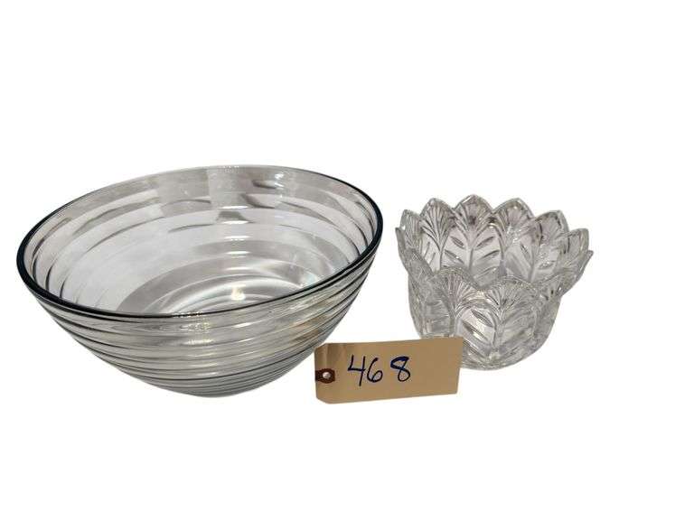 ANCHOR HOCKING GLASS BOWL AND VINTAGE CRYSTAL TULIP BOWL VASE image