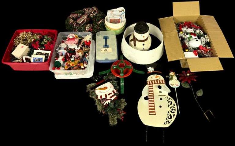 LARGE LOT OF CHRISTMAS DECOR TO INCLUDE CHRISTMAS TREE STAND, WHITE PLASTIC TREE COLLAR, HEAVY RESIN SNOWMAN, METAL SNOWMAN YARD STAKE, WREATH, SMALL DECOR, ETC. image