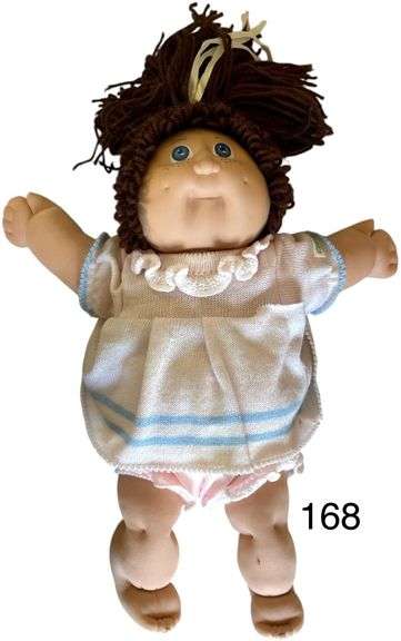 1978, 1982 CABBAGE PATCH KIDS DOLL IN GOOD CONDITION - APPROX. 16” image