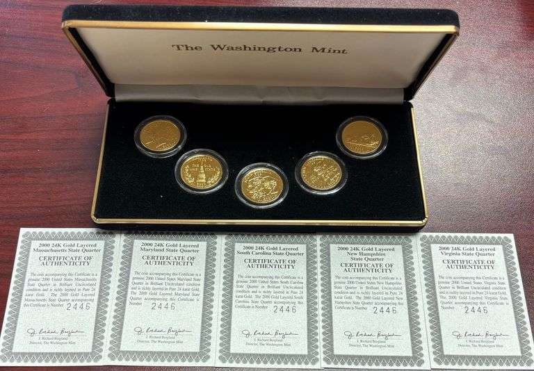 2000 5 STATE QUARTERS LAYERED IN 24K GOLD BY THE WASHINGTON MINT - MASSACHUSETTS, MARYLAND, SOUTH CAROLINA, NEW HAMPSHIRE, VIRGINIA - 5 COAS - COMES IN A BLACK VELVET CASE image