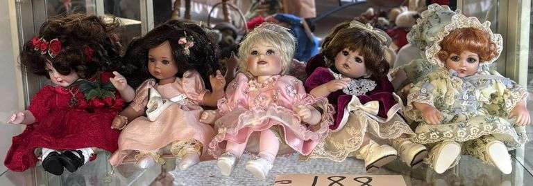 LOT OF 5 MARIE OSMOND TINY TOT 8" PORCELAIN COLLECTOR DOLLS - HAVE BEEN KEPT INSIDE A GLASS DOOR CASE image