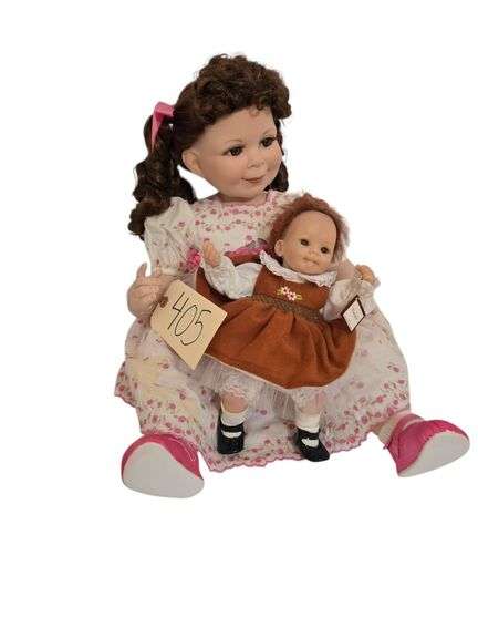 MARIE OSMOND PORCELAIN DOLL #0724 APPROX. 14” SITTING HEIGHT W/ SMALL “PUN’KIN” DOLL image