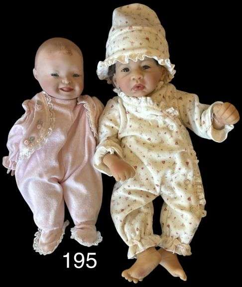 VINTAGE VINYL DOLL WITH PRONOUNCED FEATURES, MARKED R H D - VINTAGE WEIGHTED DOLL WITH PORCELAIN FACE, HANDS, FEET - MARKED YOLANDA image