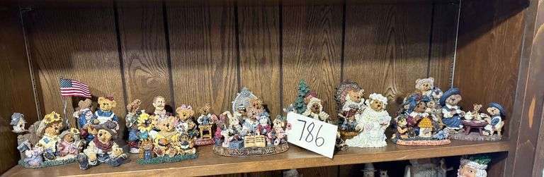 BOYD'S BEARS AND FRIENDS BEARSTONE COLLECTION: 15 FIGURINES image