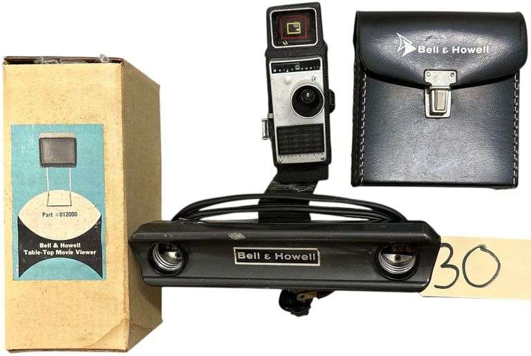 VINTAGE BELL & HOWELL ELECTRIC EYE MOVIE CAMERA image