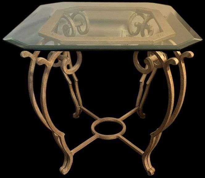 NICE, QUALITY END TABLE WITH METAL BASE AND SHAPED, BEVELED GLASS TOP (MATCHES LOTS 219 AND 220) image