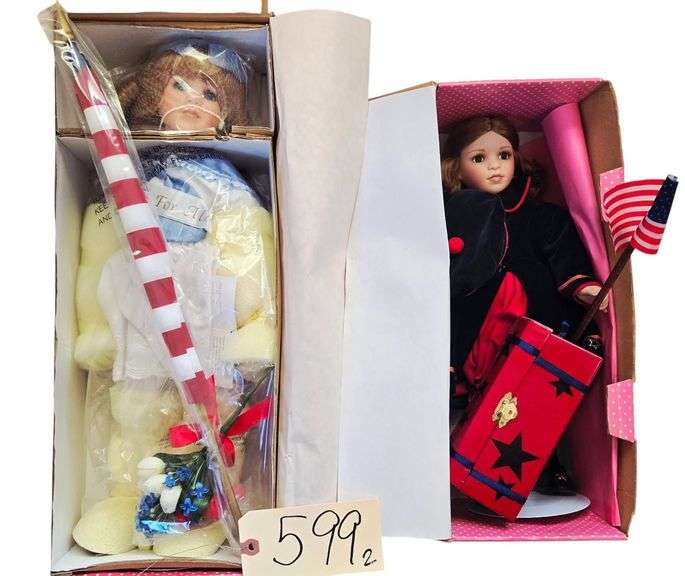 2 PARADISE GALLERIES TREASURY COLLECTION PATRIOTIC/JULY 4 PORCELAIN DOLLS: 1 APPROX. 15", 1 APPROX. 18" image