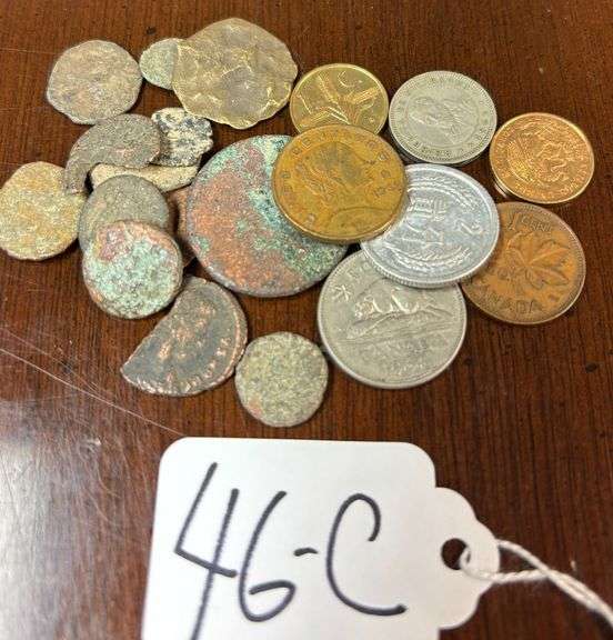 LOT OF FOREIGN COINS, SOME MODERN, SOME APPEAR ANCIENT, SOME ILLEGIBLE image