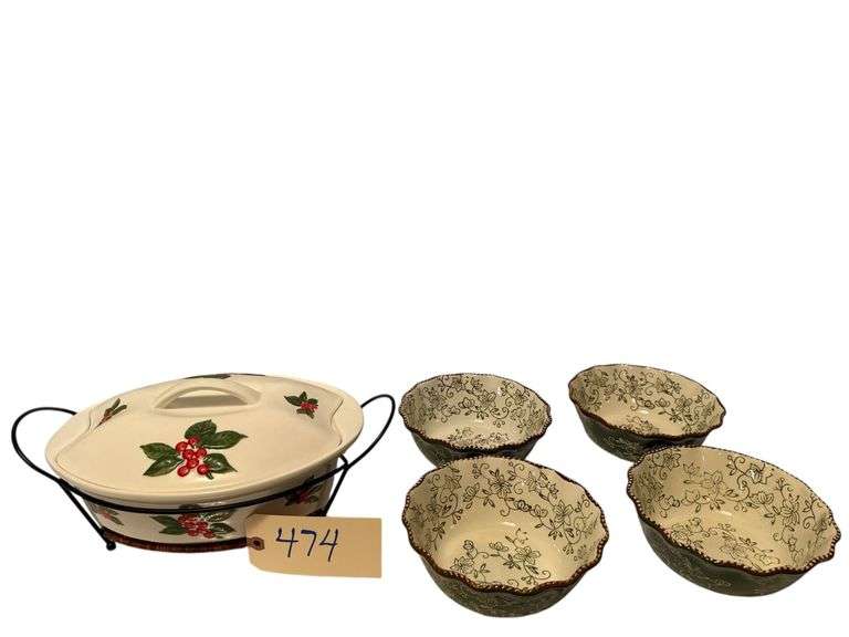 OVAL TEMP-TATIONS BAKING DISH WITH PAINTED HOLLY DECORATIONS, LID AND METAL STAND, 4 TEMP-TATIONS FLORAL LACE 1 QT BOWLS image