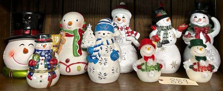 SHELF LOT OF SNOWMEN - SOME BATTERY OPERATED/LIGHT UP, ONE HALLMARK, ONE TEMP-TATIONS AND OTHERS image