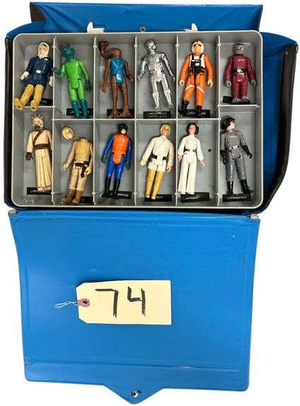VINTAGE STAR WARS TWO LAYER KENNER VINYL CARRY CASE WITH 12 MINI FIGURES (GOOD SHAPE EXCEPT ONE BROKEN FIGURE) image