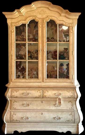 LARGE, NICE HERITAGE BRAND FRENCH PROVINCIAL STYLE CABINET WITH WIRE MESH SCREEN INSIDE GLASS DOORS - APP. 85 INCHES TOTAL HEIGHT, 46 INCHES WIDE, 16 INCHES AT DEEPEST POINT - BEAUTIFUL QUALITY PIECE! image