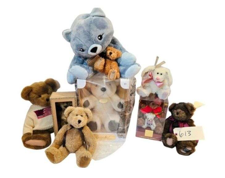ASSORTED TEDDY BEAR DOLLS W/ RABBIT - "AMERICAN BEARS", "BOASSY BEAR", "GUND - BENEDICT" ENCASED BEARS image