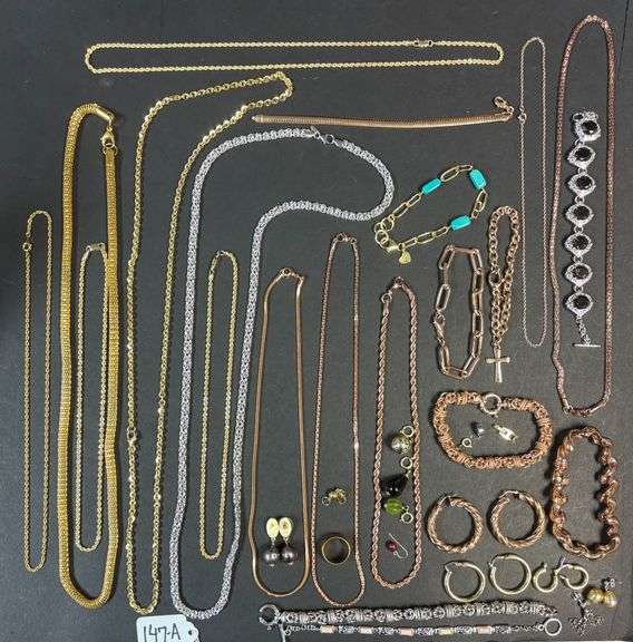 LOT OF FASHION JEWELRY, TO INCLUDE BRONZE MILOR ITALY, NECKLACES, BRACELETS, EARRINGS, GOLD PLATED, RING, ETC. image