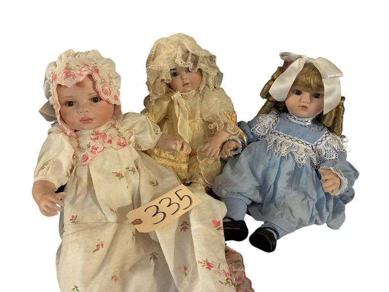 3 PORCELAIN DOLLS - INCLUDING 20" BRIDGET HAMILTON DOLL IN BLUE image