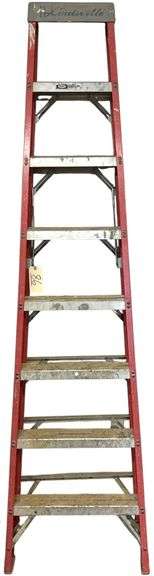 LOUISVILLE FIBERGLASS 8 FT LADDER image