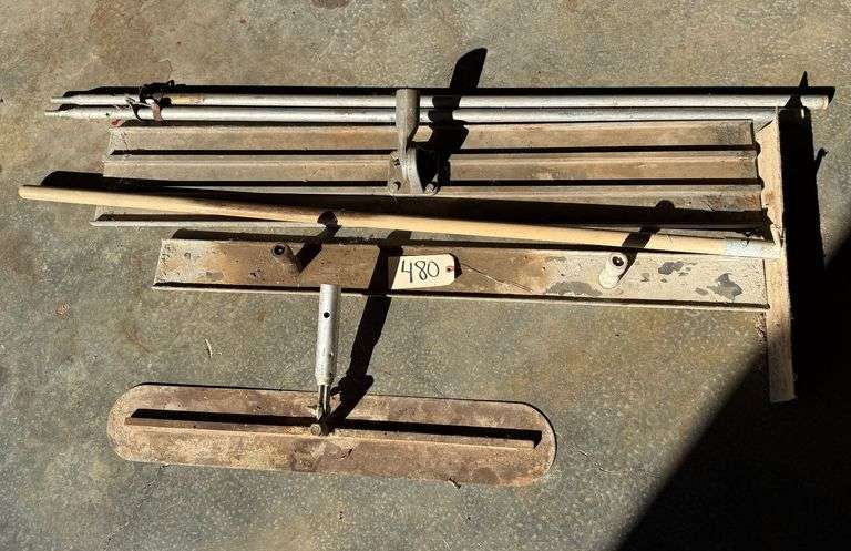 CONCRETE FINISHING FLOATS image
