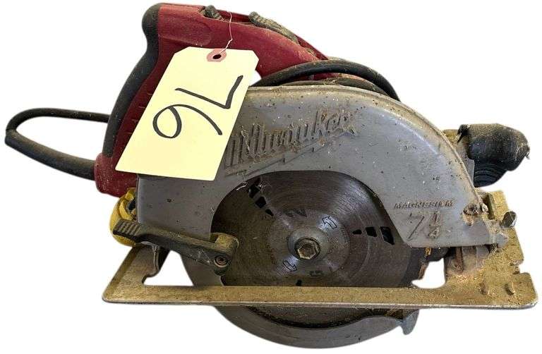 MILWAUKEE 7.25 CIRCULAR SAW, ELECTRIC image