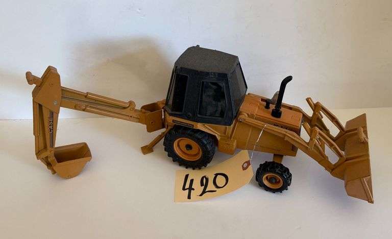 1986 CASE FRONT END LOADER AND BACKHOE CONSTRUCTION KING - ERTL BRAND image