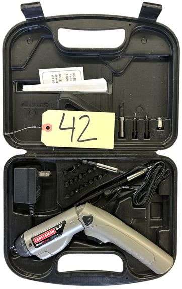 CRAFTSMAN 3.6 V RECHARGEABLE SCREWDRIVER image