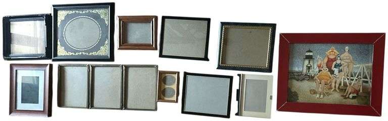 WOMEN ON BEACH FRAMED PRINT, DIGITAL PICTURE FRAME, TRI-FOLD FRAME, AND 7 OTHER ASSORTED PICTURE FRAMES image