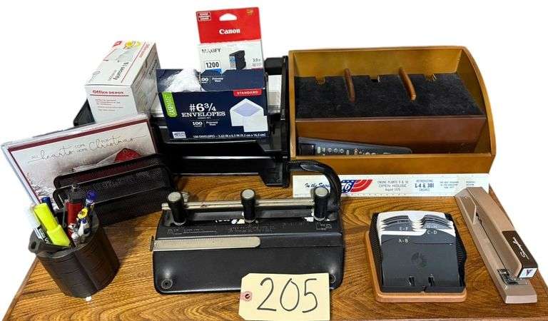 LOT OF ASSORTED OFFICE SUPPLIES AND STATIONERY: STAPLER, HOLE PUNCH, ENVELOPES, PENCIL HOLDER, DESK CADDY, PAPER SORTER, ENVELOPES, CHRISTMAS CARDS image