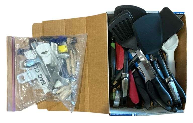 KITCHEN UTENSILS: BAG CLIPS, SPATULAS, SCOOPS, KITCHEN KNIFE, ETC. image